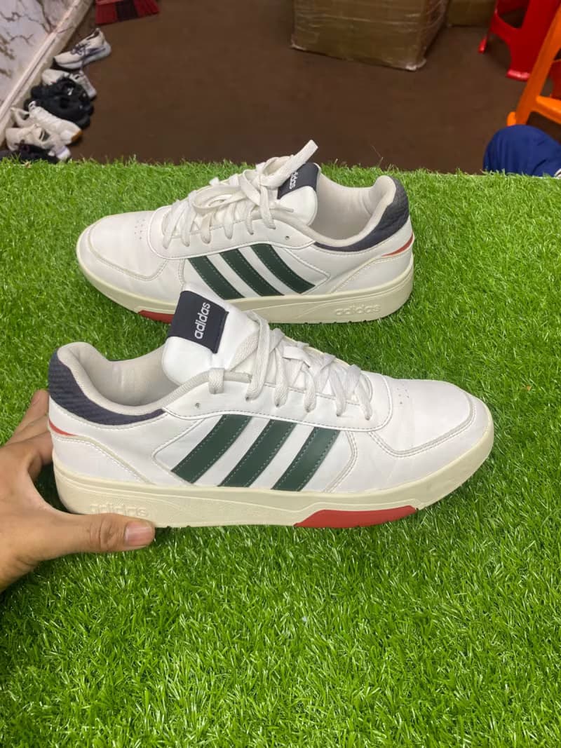 Adidas Sneaker