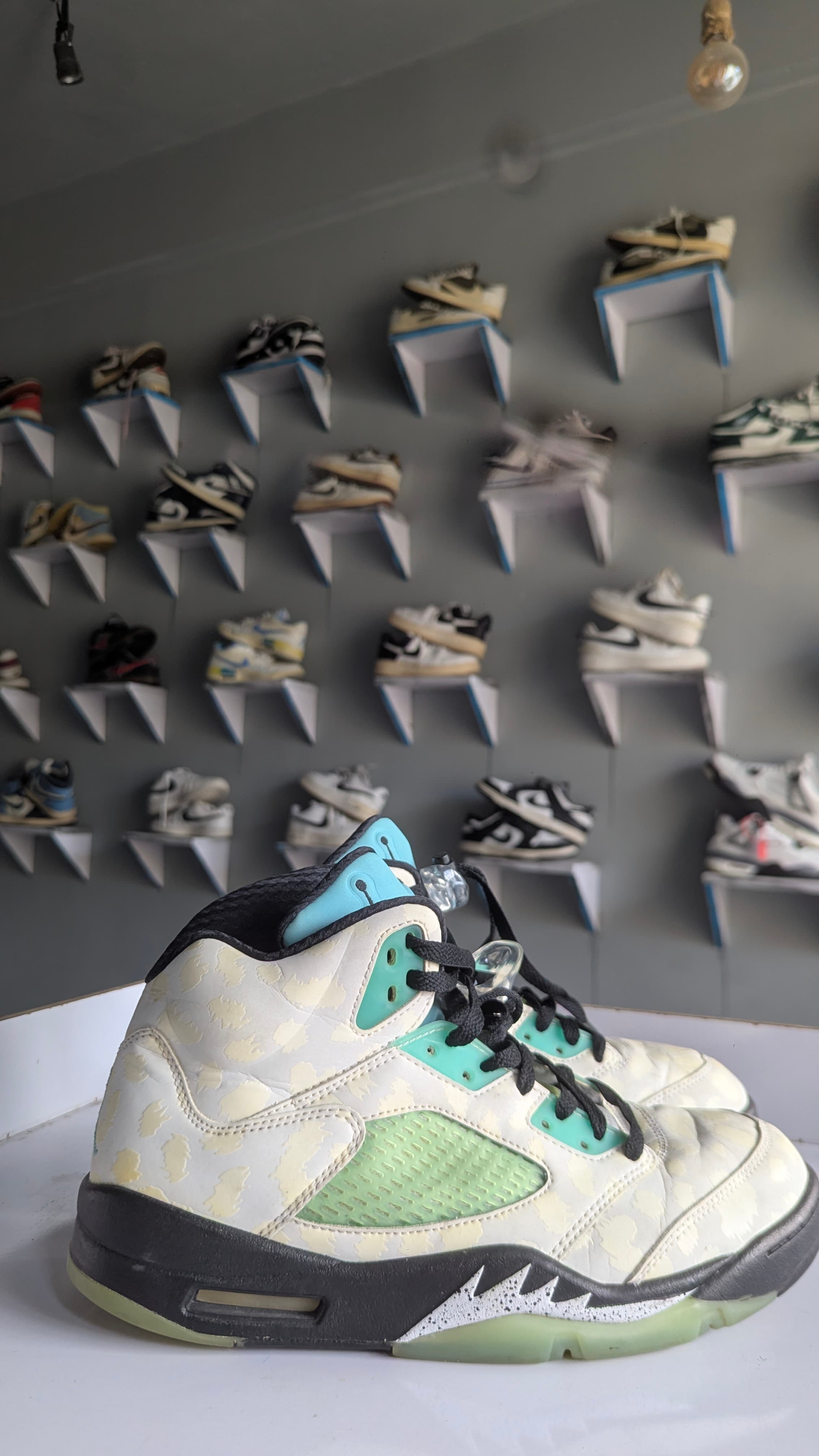 Jordan 5 Retro Island Green