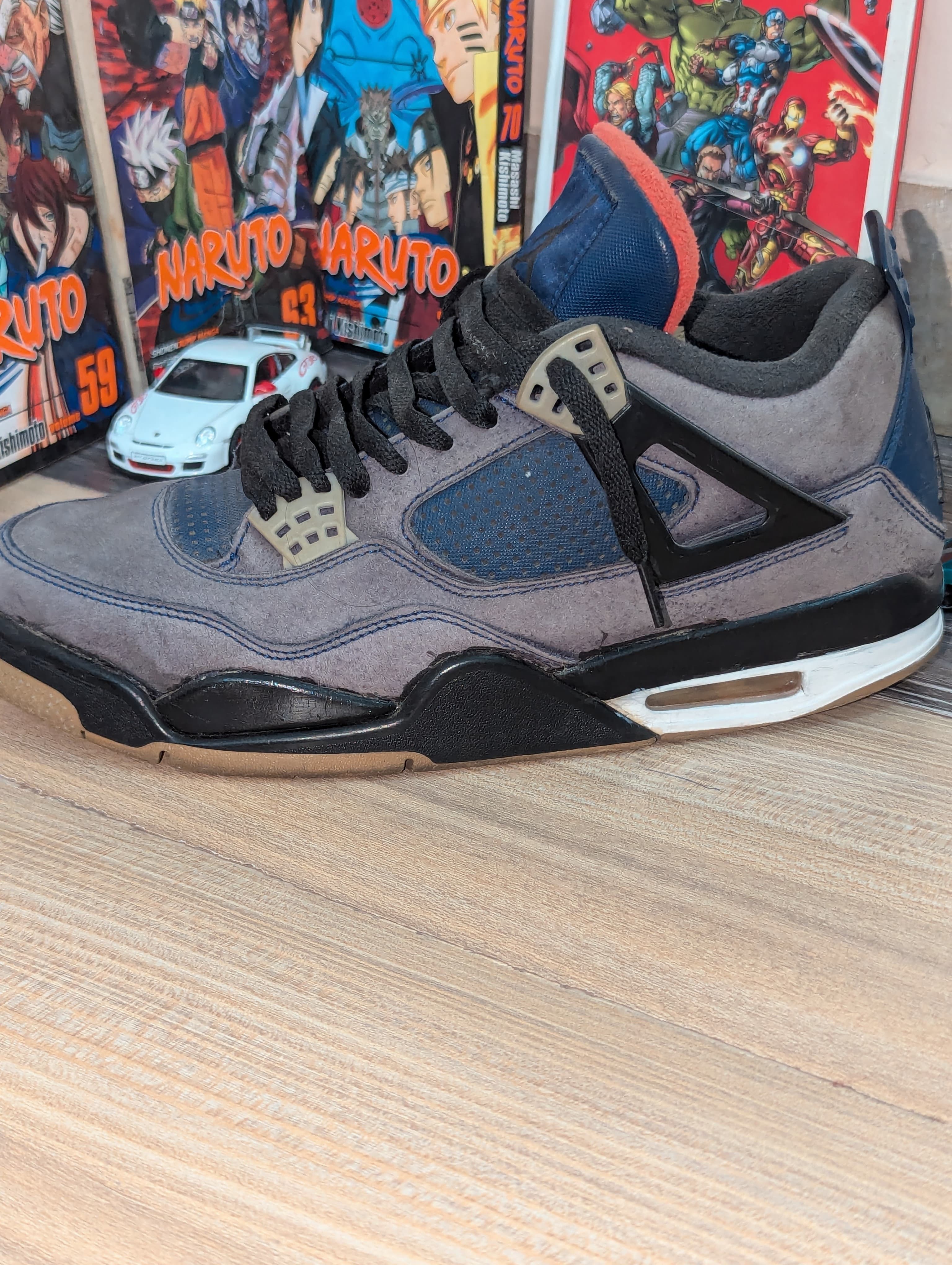 Jordon 4 winter royal