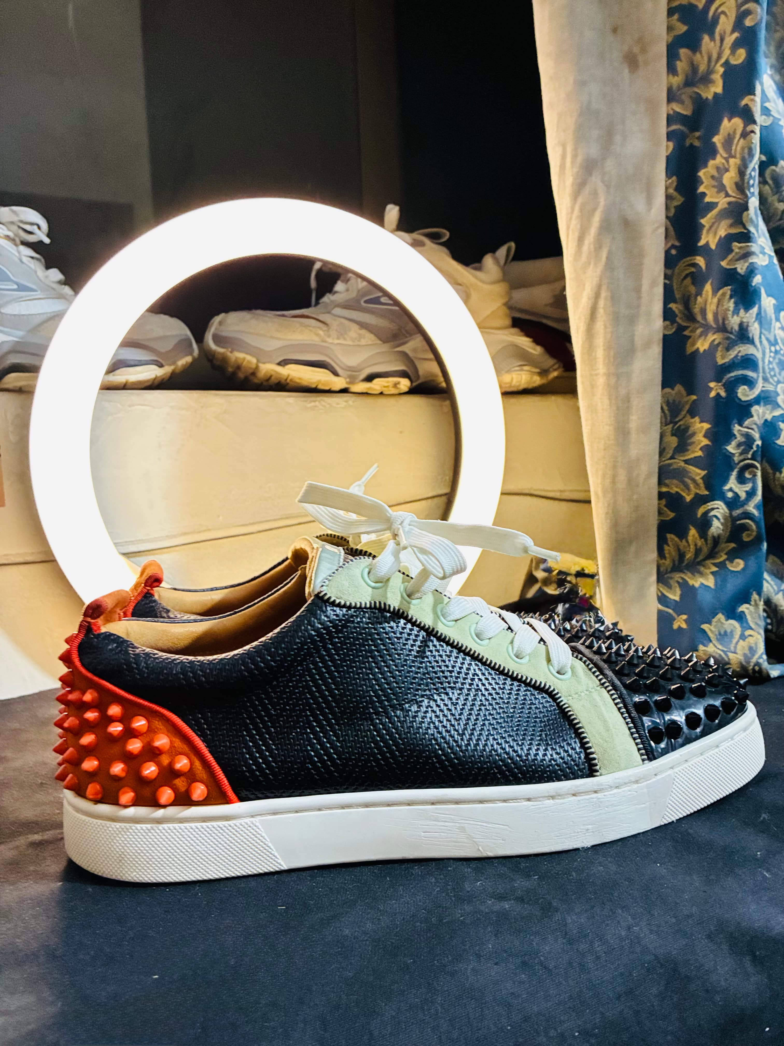 Christian loubiton low top multi spikes