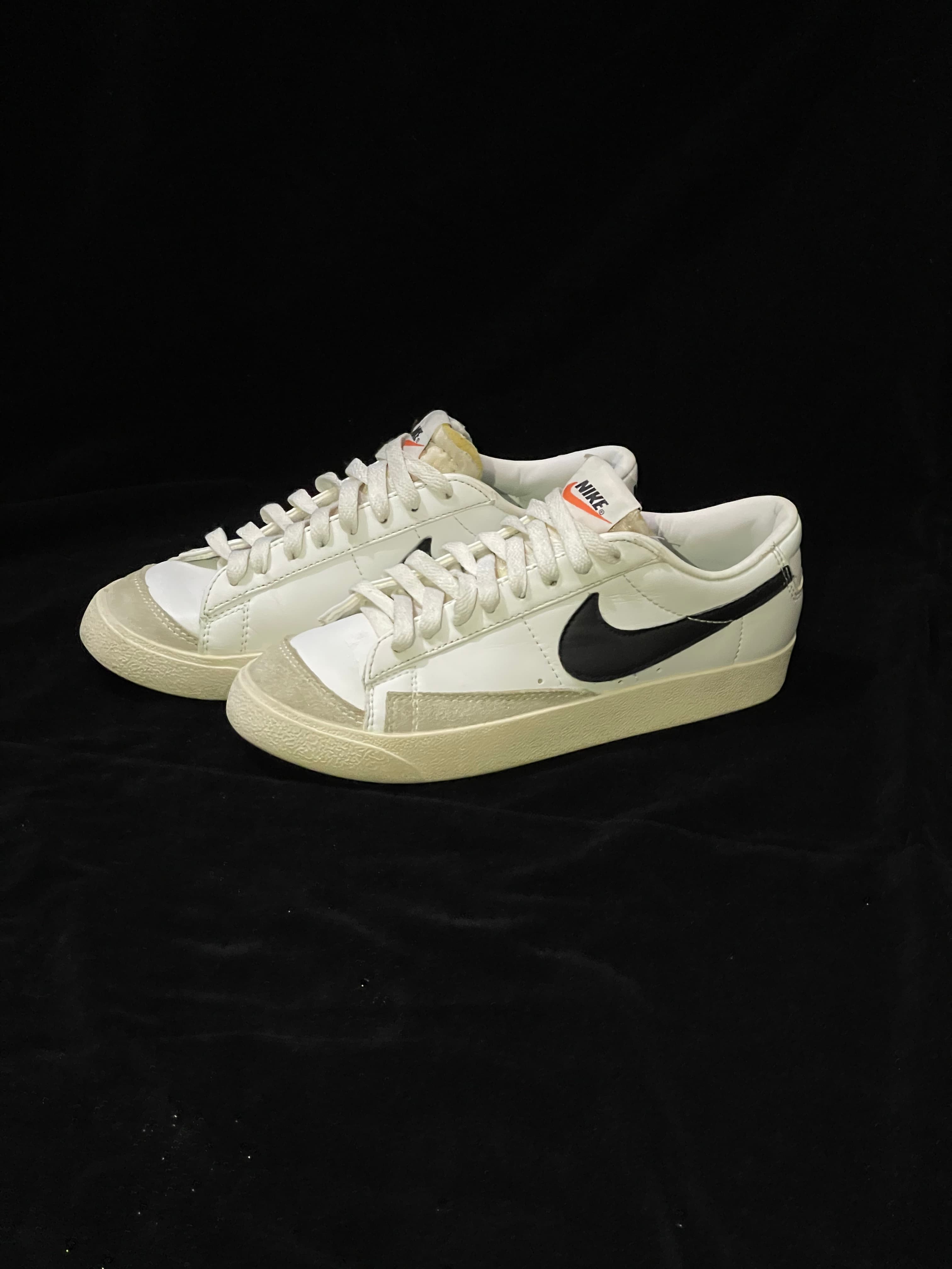 Nike blazer low