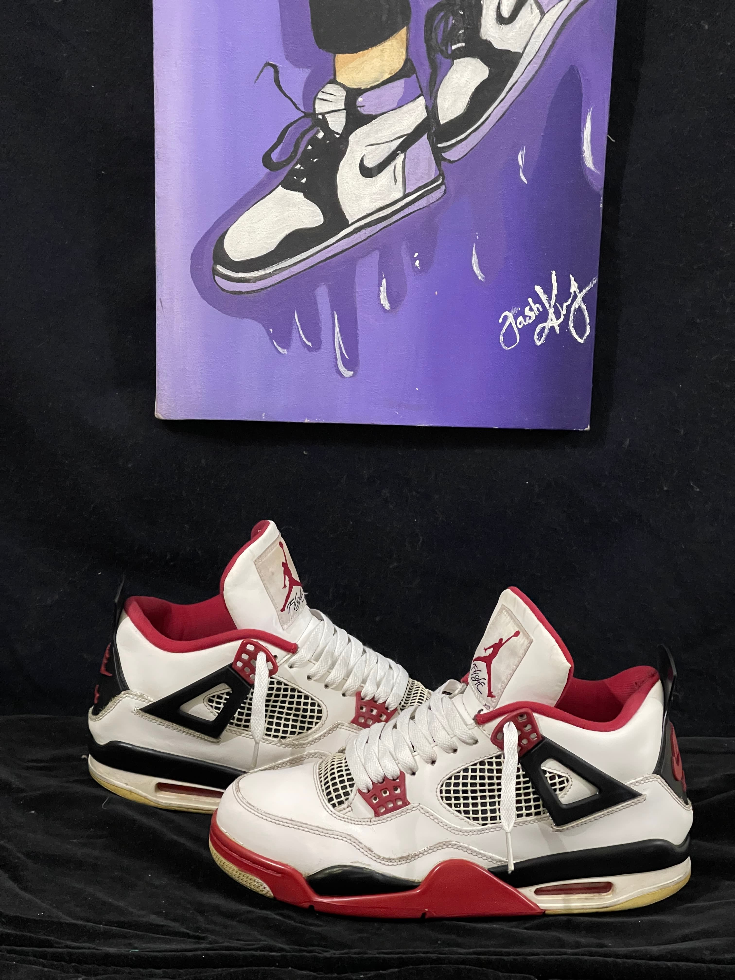 Jordan 4 fire red