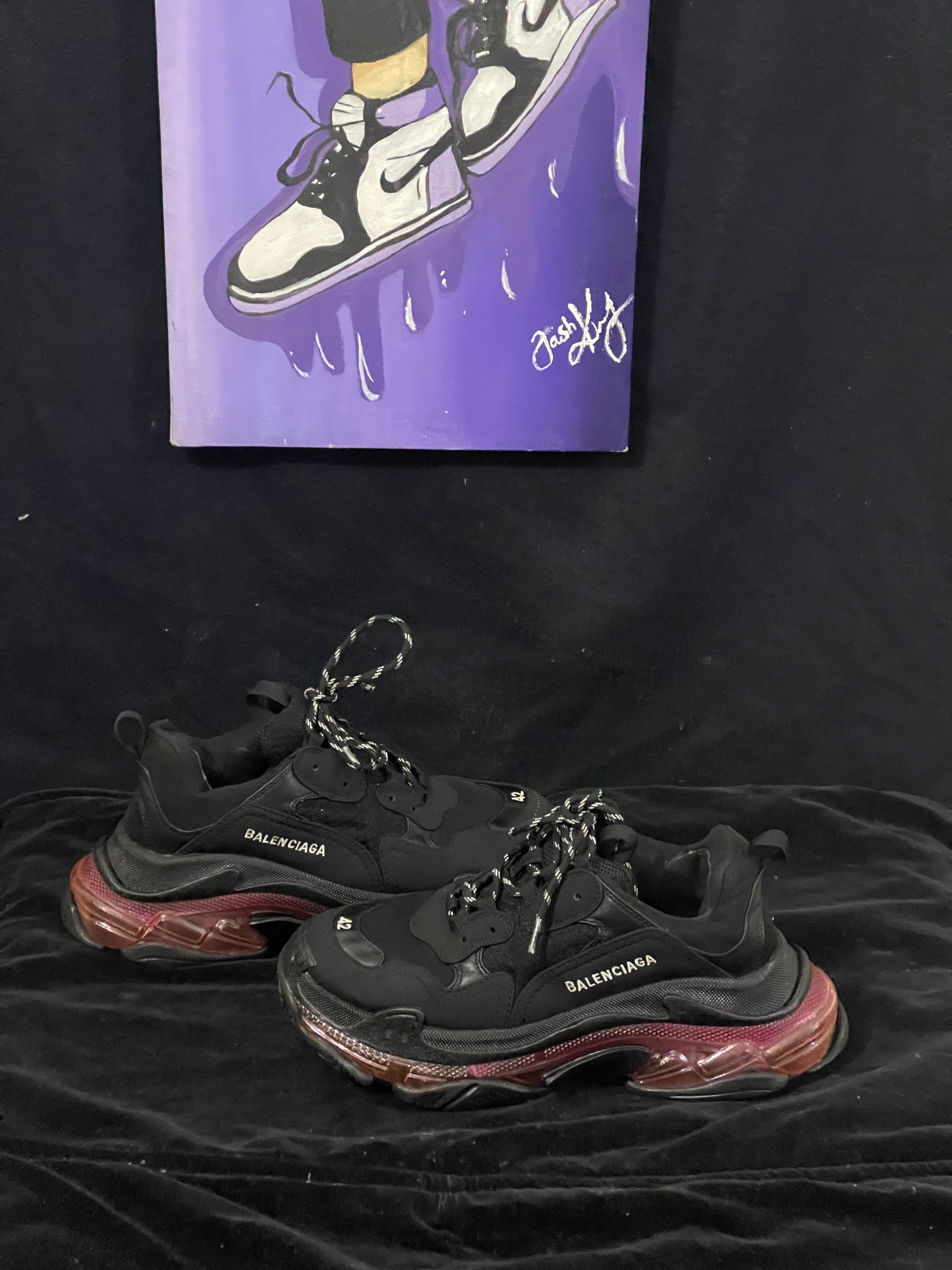 Balenciaga triple s clear sole red