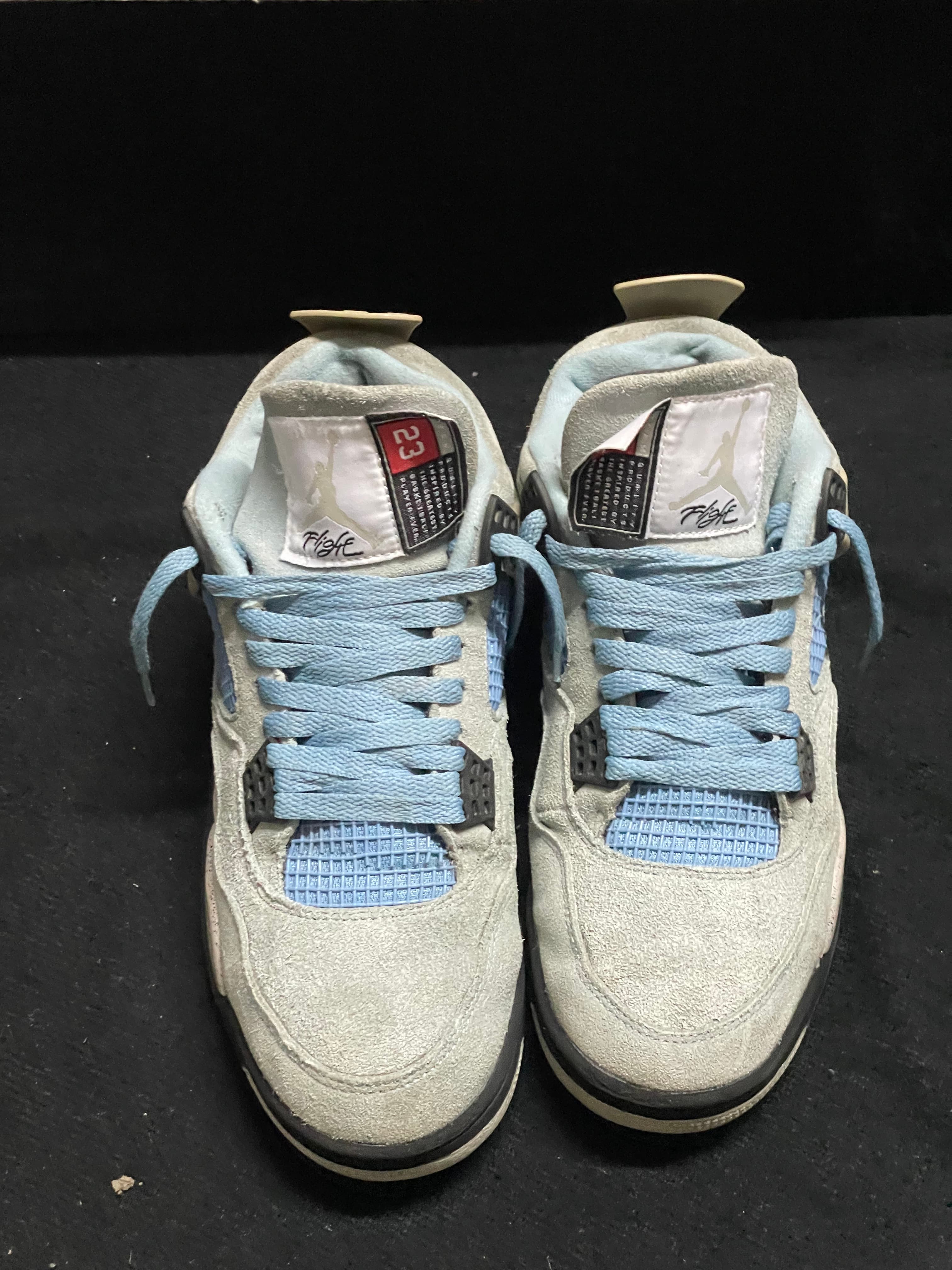 Jordan 4 university blue
