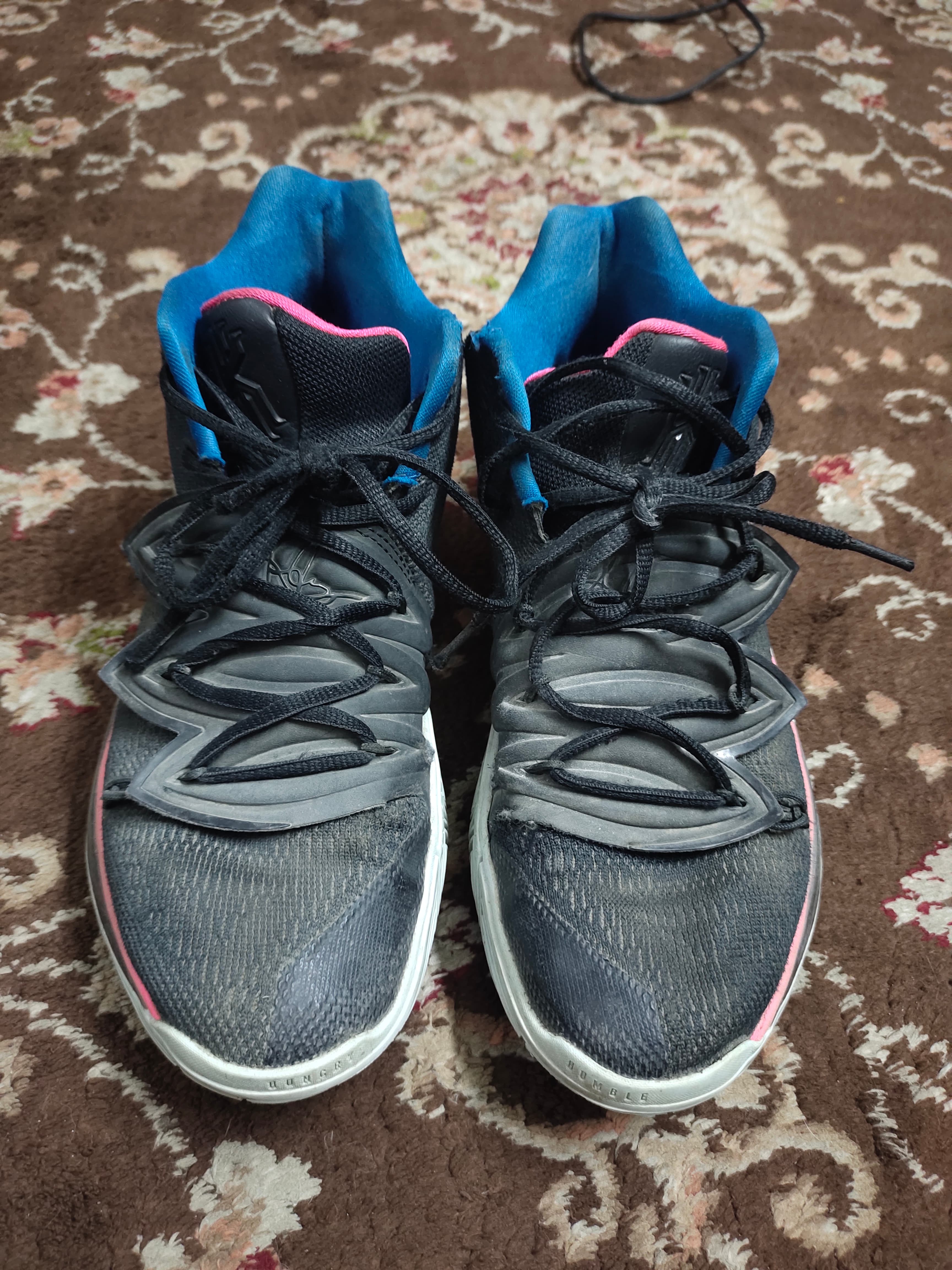 Nike Kyrie 5 "Just Do It