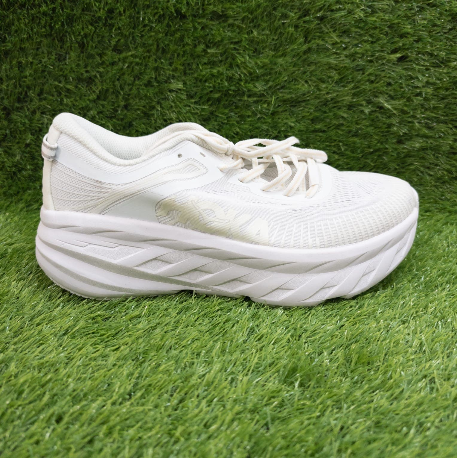 Hoka Bondi 7 White