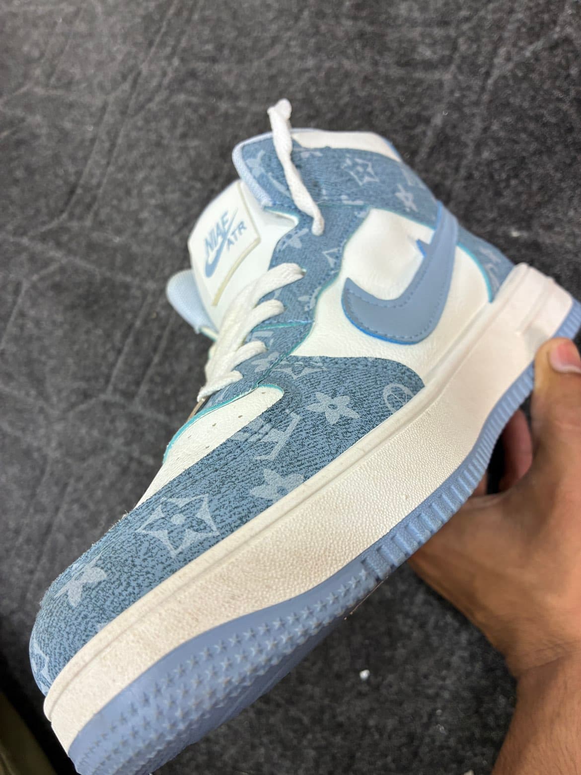 Nike Air
